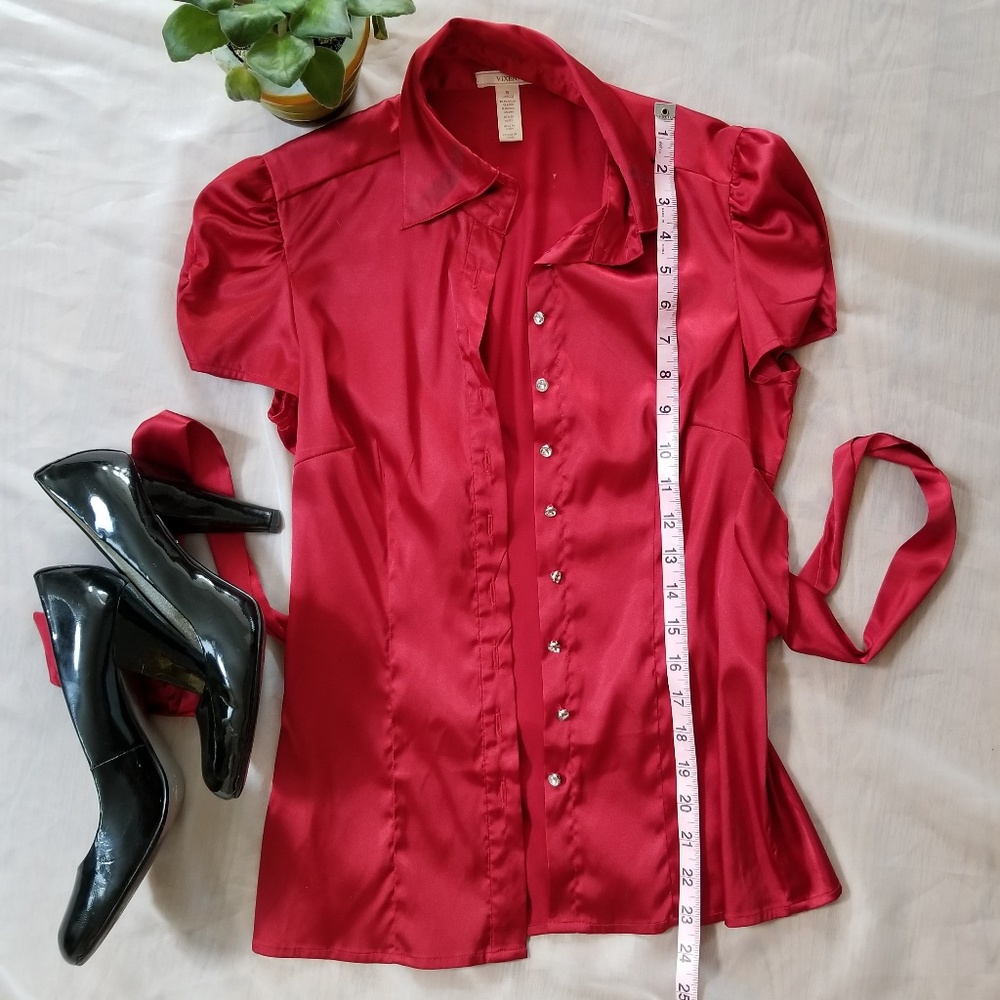 🌷 Red Silk Look Blouse